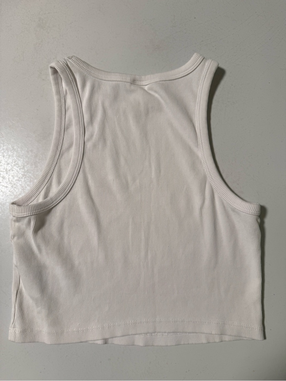 H&M White Ribbed Cropped Tank Top - Picture 2 of 2